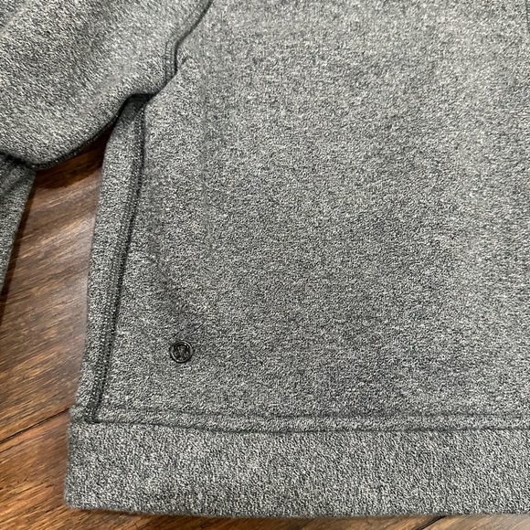 Lululemon size 8 Gray Women's Hooded Jacket - Picture 7 of 9
